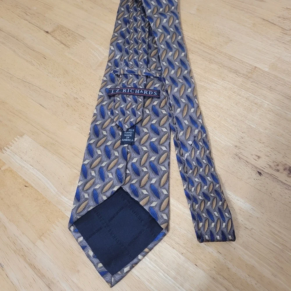J.Z. Richards Men Silk Necktie Blue Gold Grey Geometric Diamond Pattern USA Made